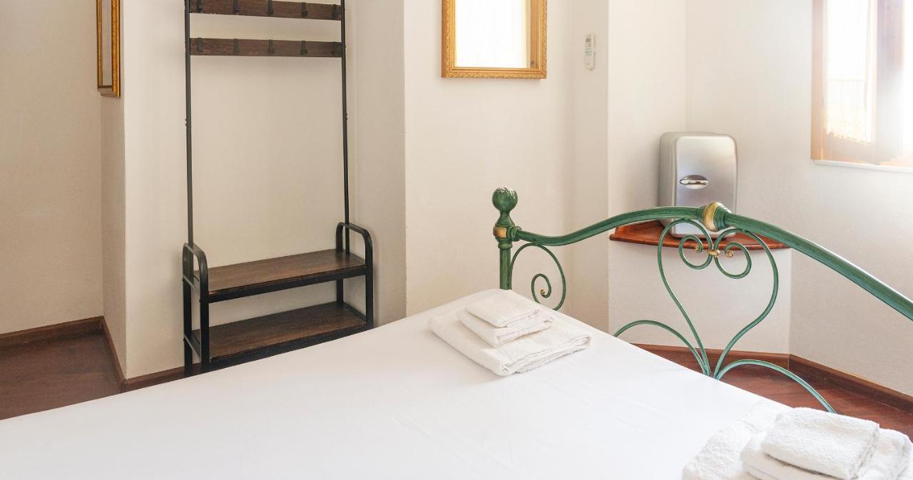 Welcomely - Bed And Dream Hotell Alghero Eksteriør bilde